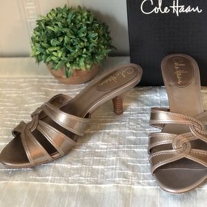 Cole Haan Nike Air Heidi leather Slide. Size 7